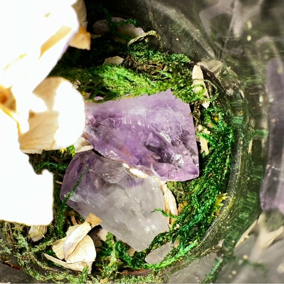 Glass Jar with Dried Wedding Flowers, Green Moss, Two Amethyst Crystal Rocks - Picture 7 of 10